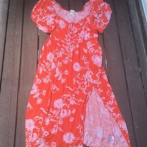 Salmon flower patterned dress